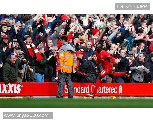 利物浦与中日德兰激战正酣比分悬念不断引发球迷热议